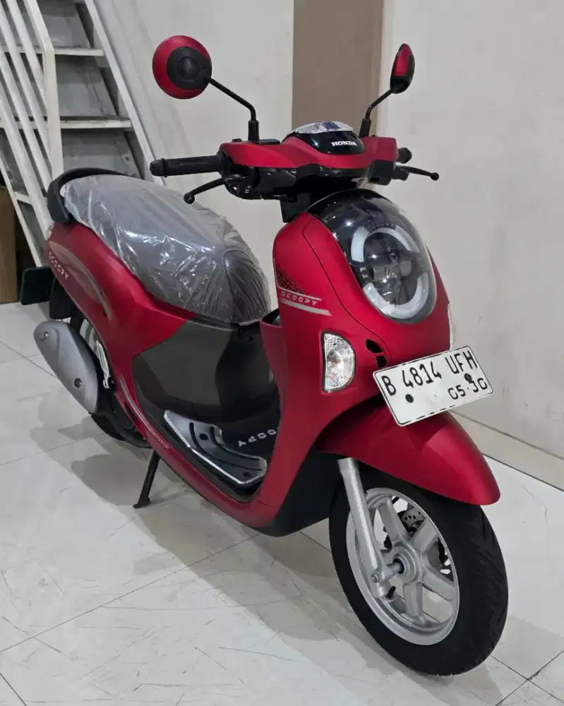 Kayak Baru Honda Scoopy Stylish 2025 Remote Keyless Cash dan Kredit