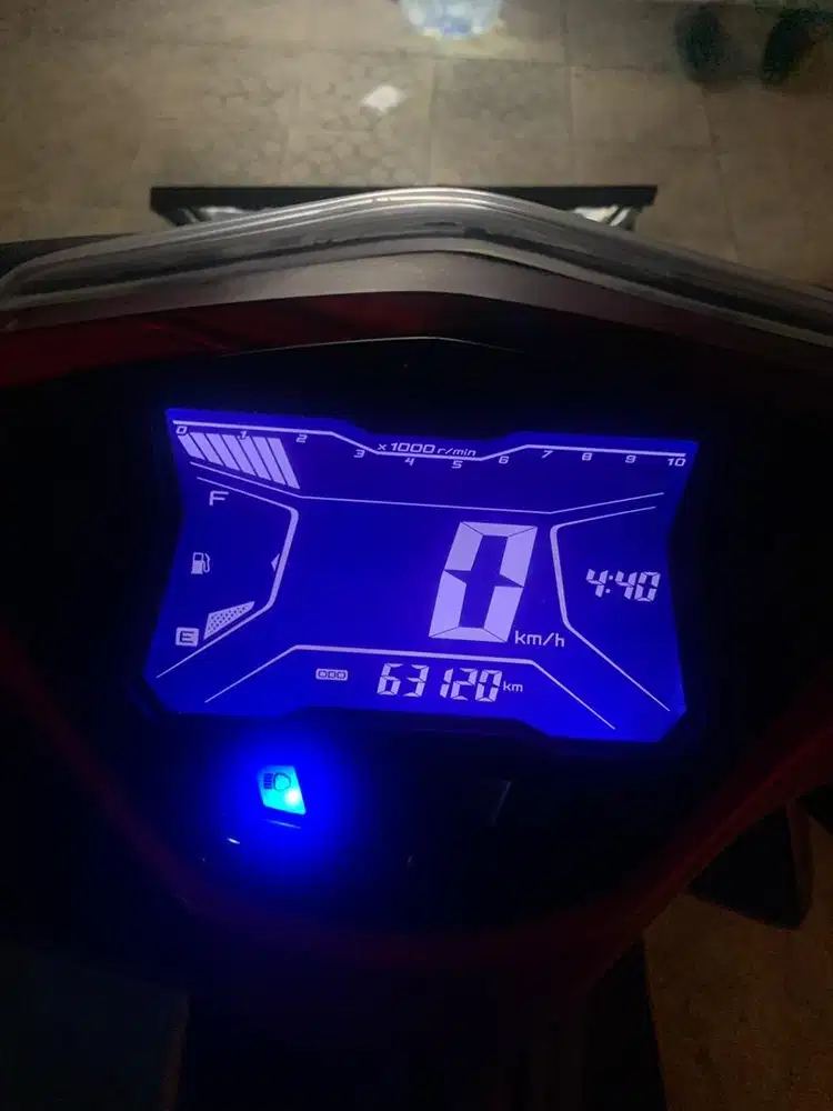 Motor  Aerox 155 2018 warna merah