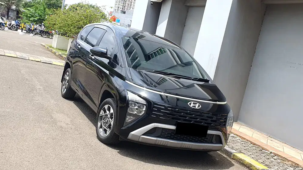 [ GARANSI 5TH ] Hyundai Stargazer Prime 1.5 4x2 Captain Seat 2023/2024
