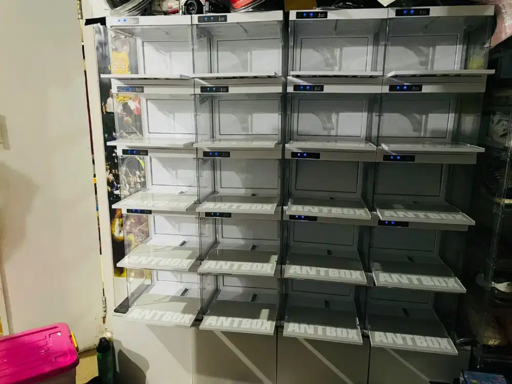 ANTBOX DISPLAY BOX OTOMATIS WITH LED PAKE REMOTE TOTAL 20 BOX