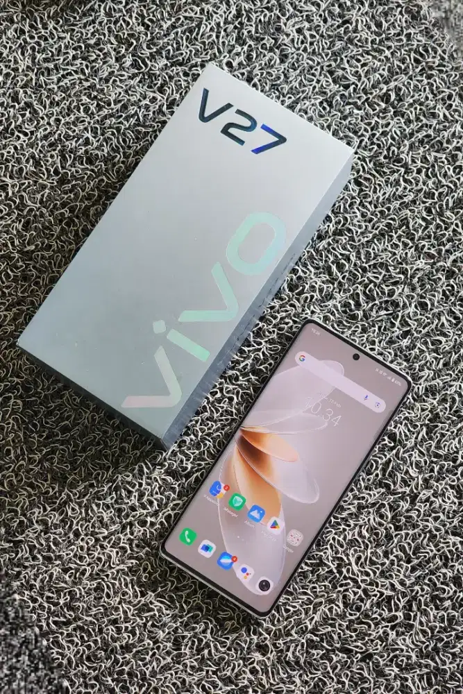 Vivo V27 5G 8/256 Glowing Gold Istimewa