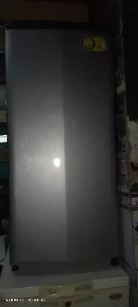 Kulkas 1pintu merk Aqua