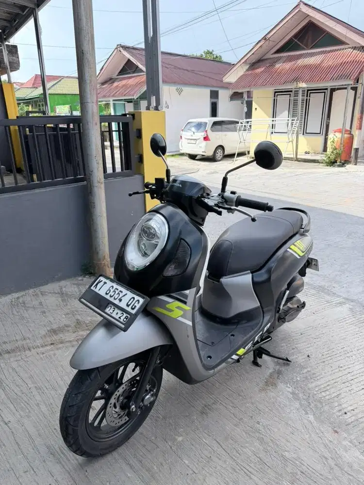 Jual motor Honda Scoopy 2023