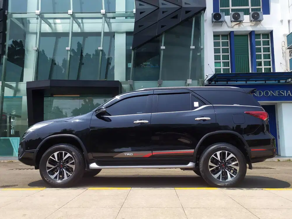 Bunga=5,5% GENAP Km=67k PAJAK=JuLy-26 TOYOTA FORTUNER 2.4 VRZ TRD 2018