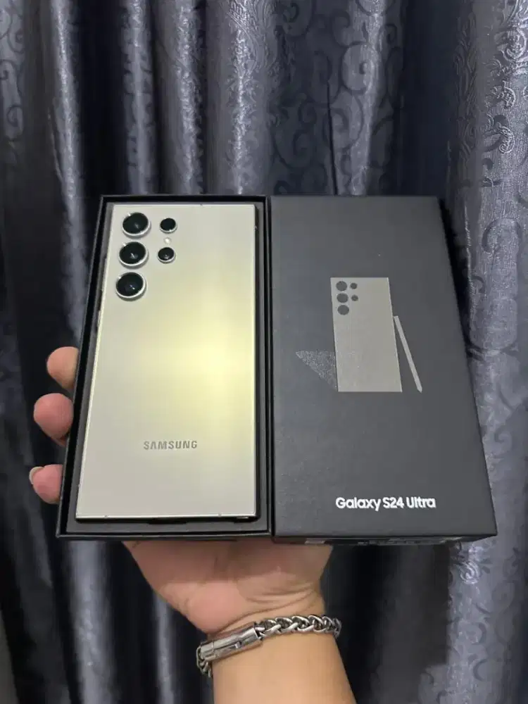 Samsung Galaxy S24 Ultra 5G 12+12/256gb Fullset Original Sein Resmi