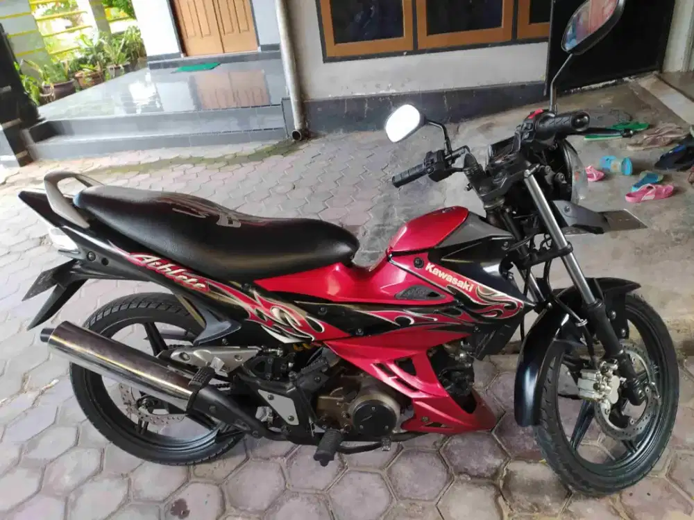 Motor Kawasaki athlete