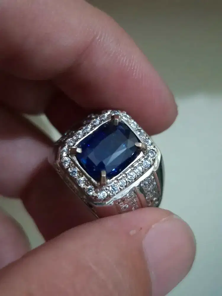 BLUE SAPPHIRE RING PERAK