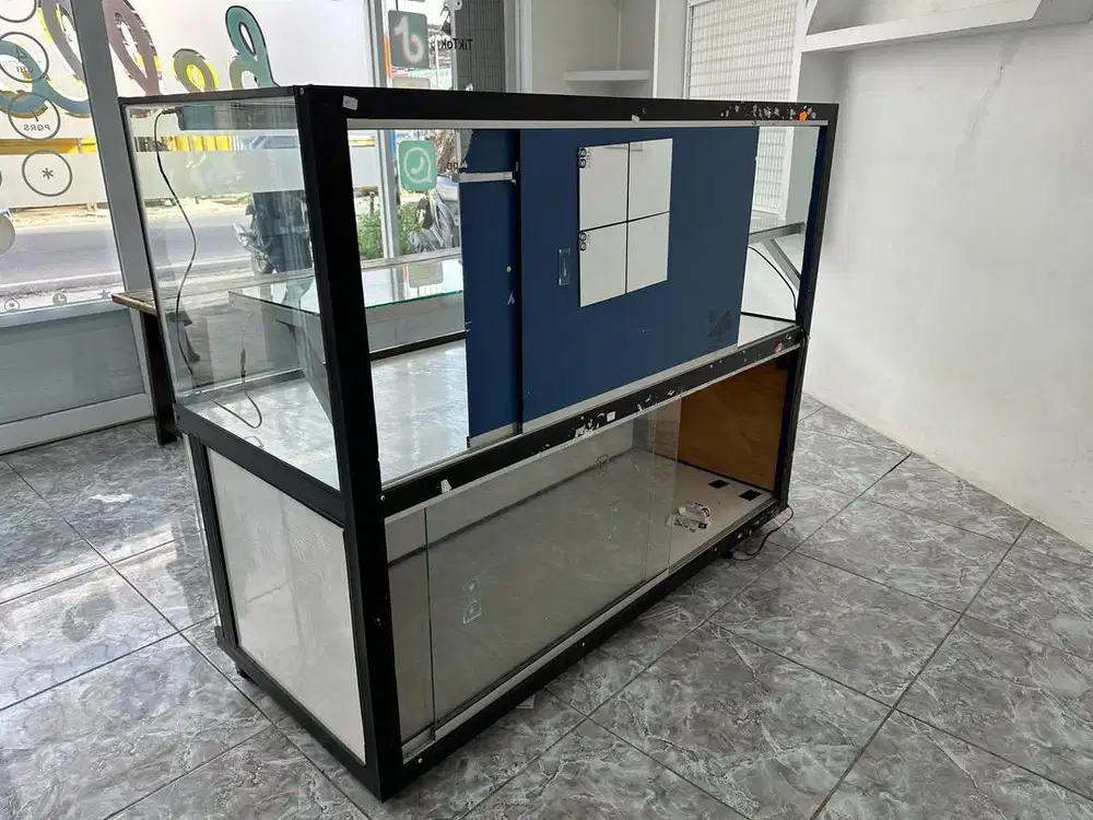 Etalase konter bekas fullset