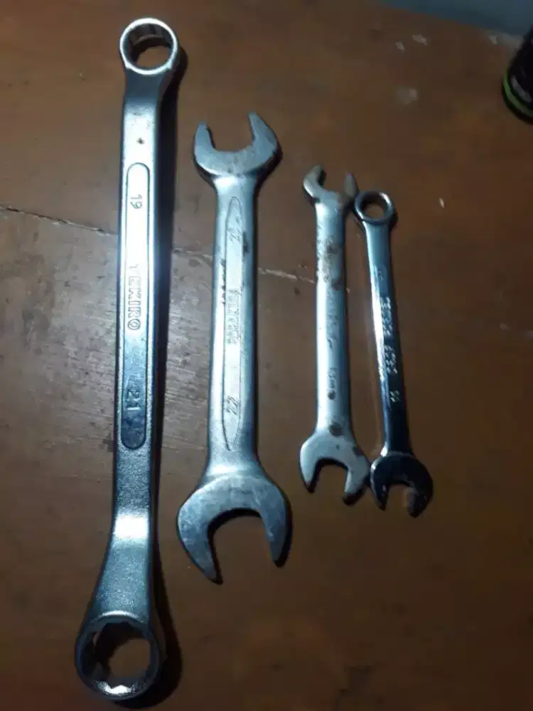 Kunci tekiro ukuran 19-21mm dan lain2