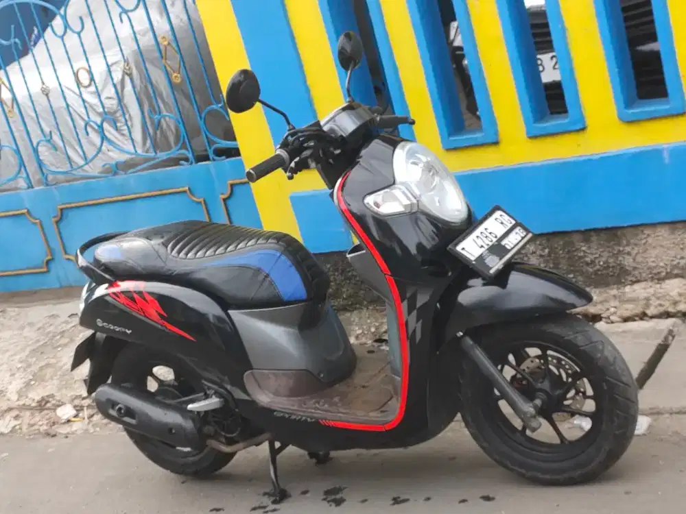 Honda Scoopy 2018 ISS esp plat T dibekasi