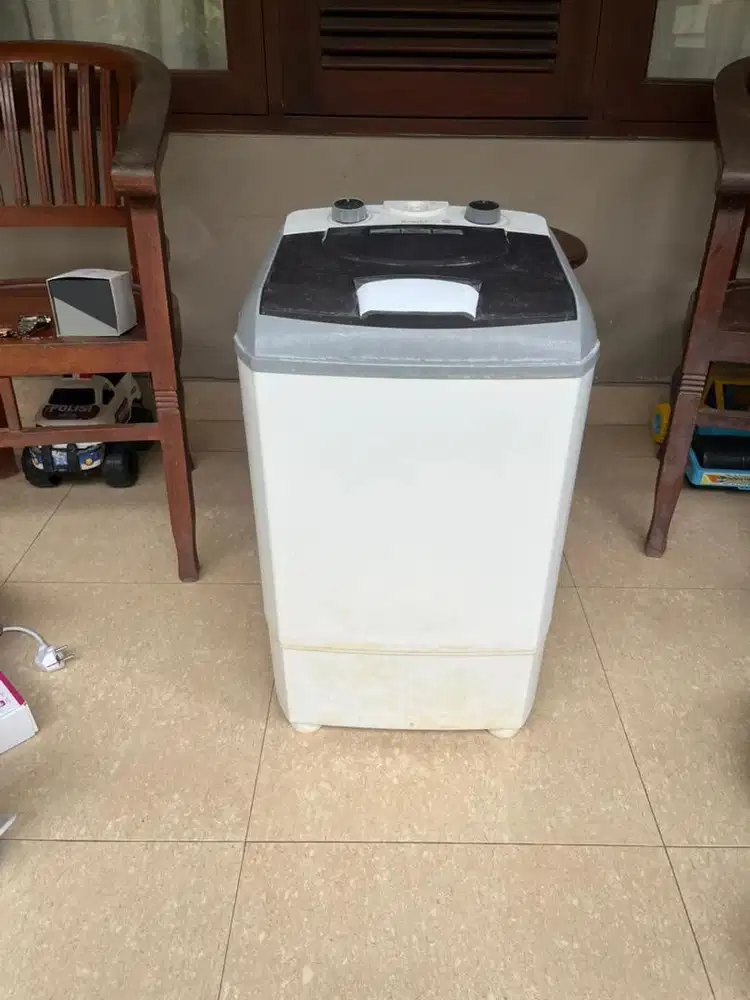 Mesin Cuci Portable 4.5 Kg Arashi AWM 451A