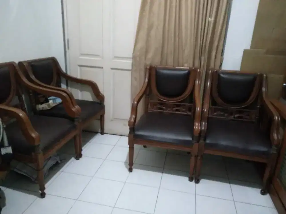 Kursi Tamu 4 buah