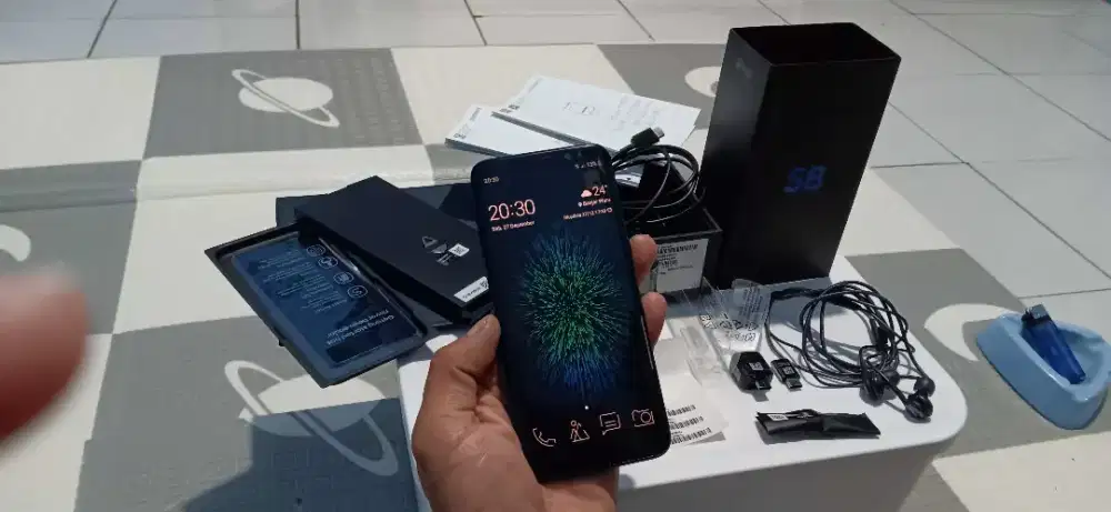 SAMSUNG S8 DUAL SIM. ORIGINAL SEIN RESMI KONDISI 99% SUPER MULUS