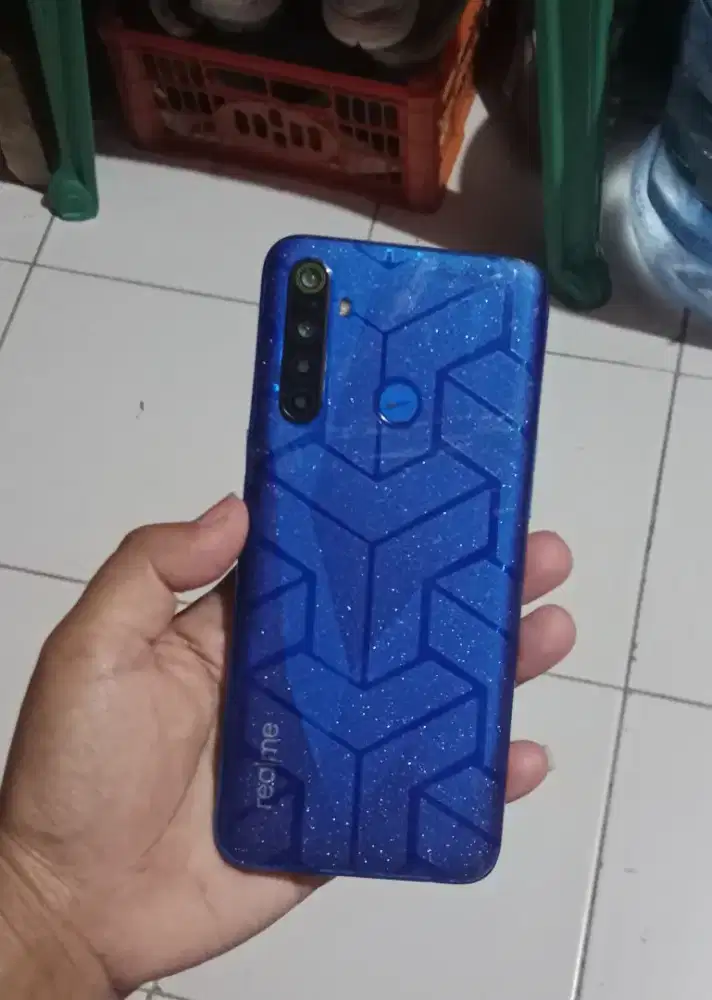 Realme 5 ram 3/64!.