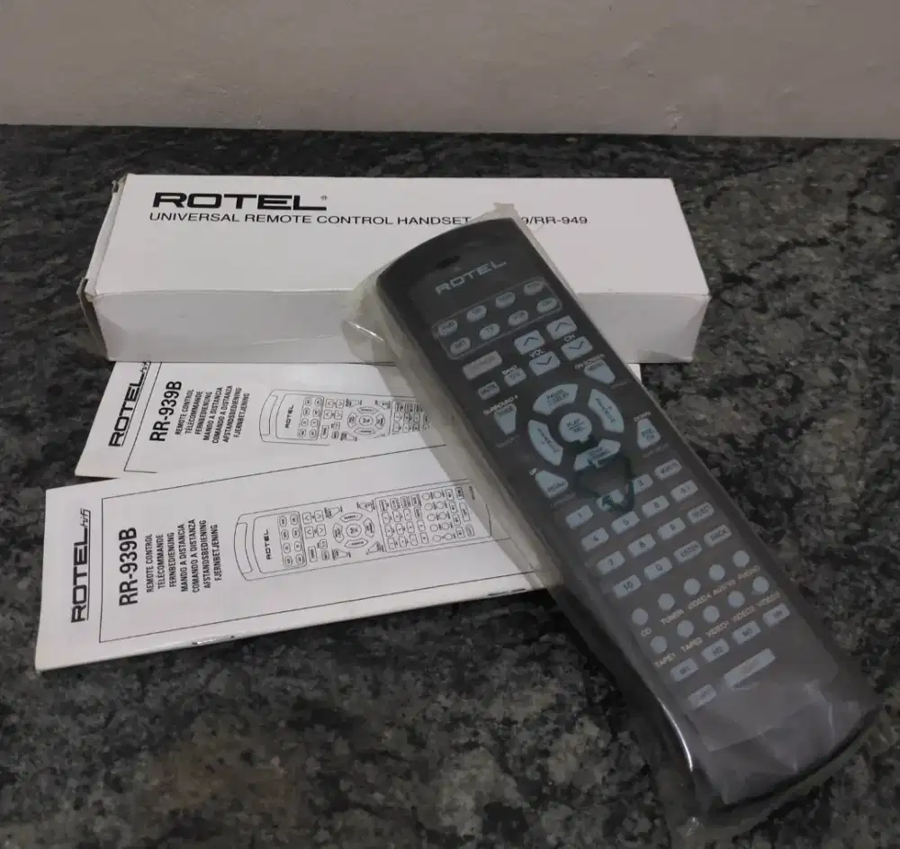 Remote Control Rotel RR-939/RR-949 (untuk amplifier/receiver, dll)
