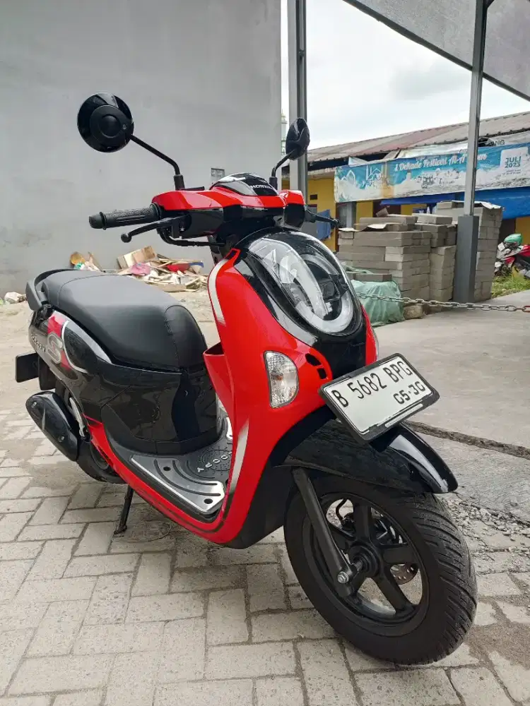 Scopy new km 600 perk . Pajak idup gres