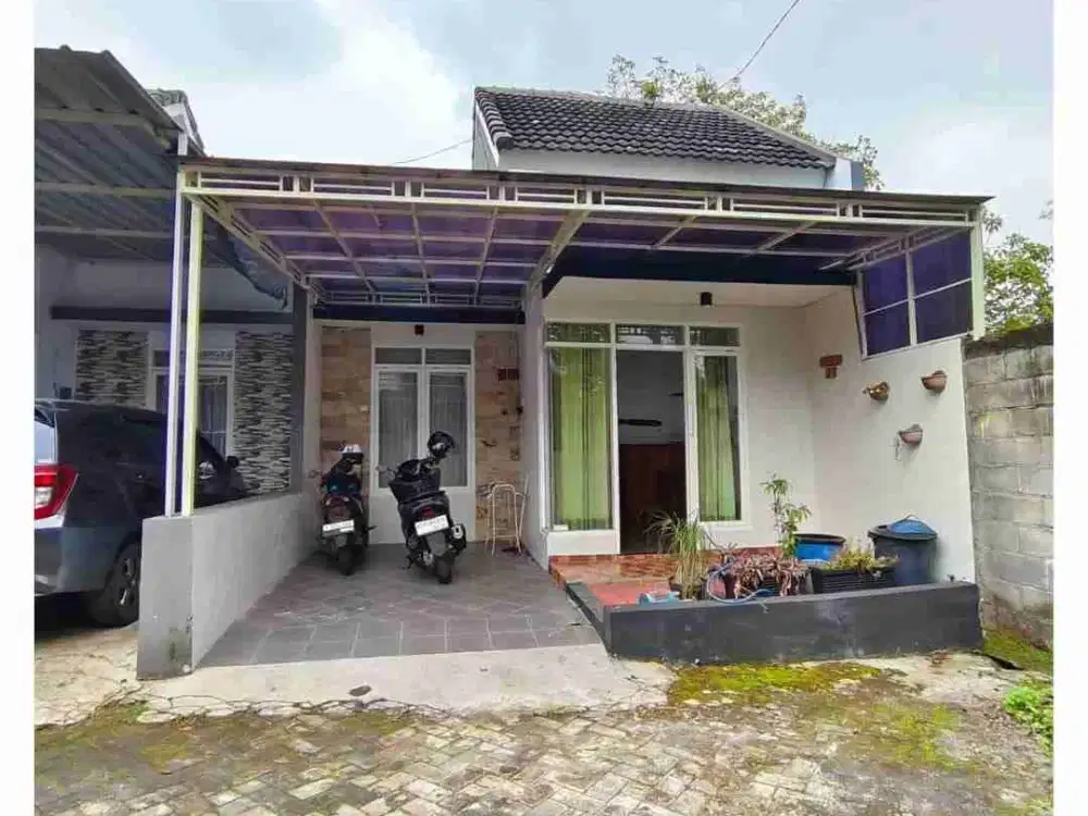 JUAL CEPAT RUMAH BATU — FULL FURNISHED — SIAP HUNI AT PERUMAHAN BATU SELANGKAH DARI BNS