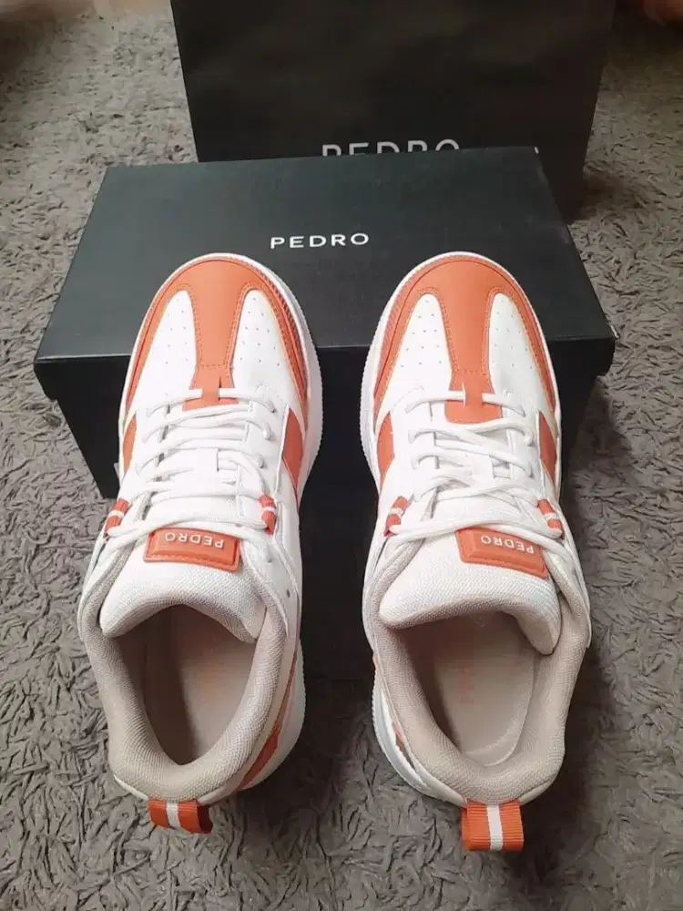 Jual rugi.sepatu cowok.Original Pedro.Beli salah ukuran.Jadi kekecilan