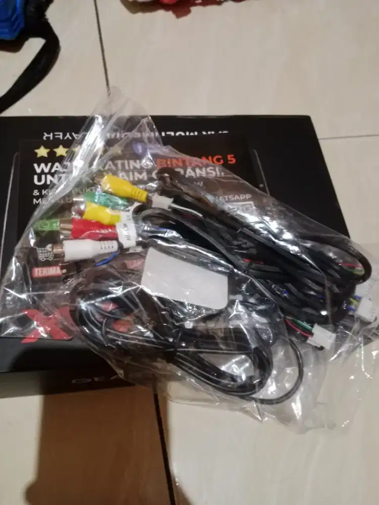 Andorid TV 9 inchi 6/64