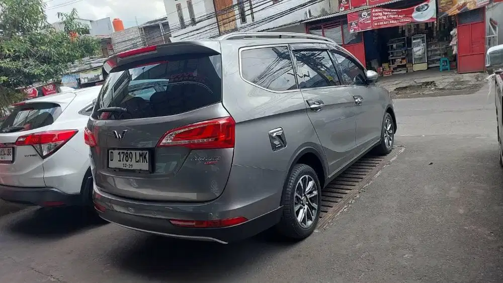 Wuling Cortez LT LUX 1.5 AT 2019 Abu Mulus