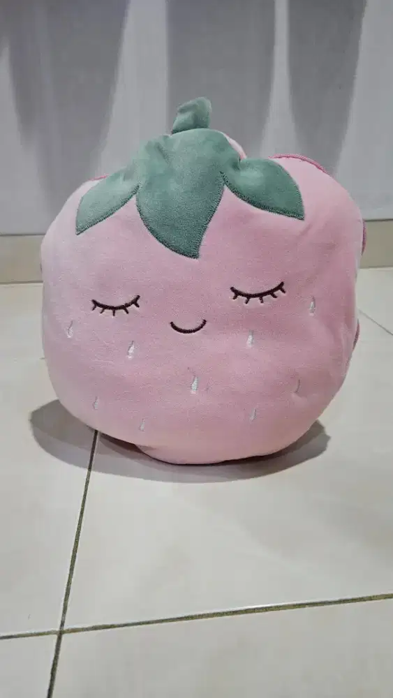 Selimut stoberry pink bahan halus lembut bayi balita