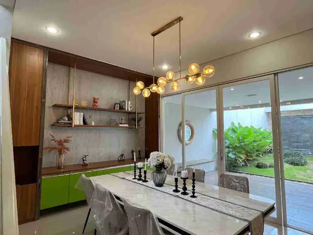 RUMAH CANTIK ROYAL RESIDENCE FURNISHED 2 LANTAI CLUSTER DEPAN