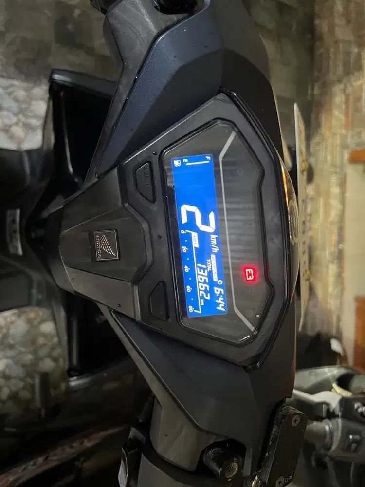 Honda Vario 125 CBS ISS Mulus