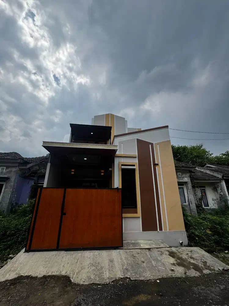 DIJUAL RUMAH 2 LANTAI SIAP HUNI CITRA INDAH CITY JONGGOL-CILEUNGSI