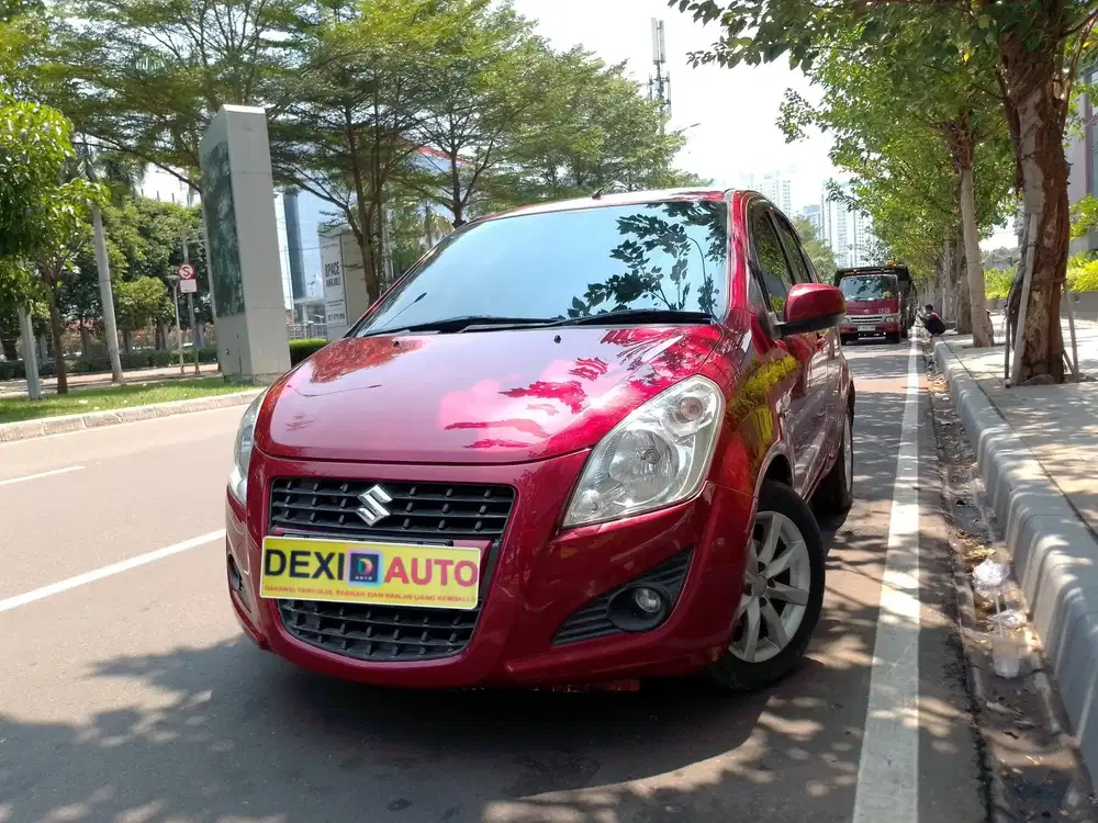(KM40000)SUZUKI SPLASH  AT 2015 NIK 2014 ISTIMEWA KMRENDAH