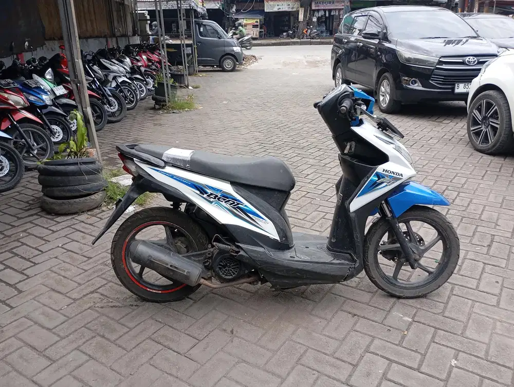 [PROMO AKHR TAHUN] Honda beat esp 2015 T/A