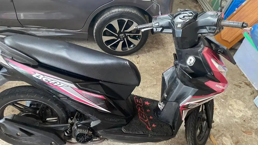Dijual honda beat 2016