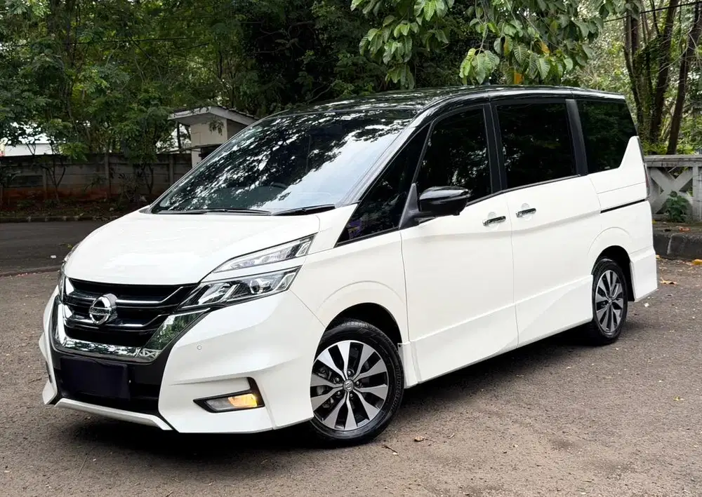 [KM 2 RB] Nissan Serena HWS Two Tone C27 2023/2025 Antik 99% Like New