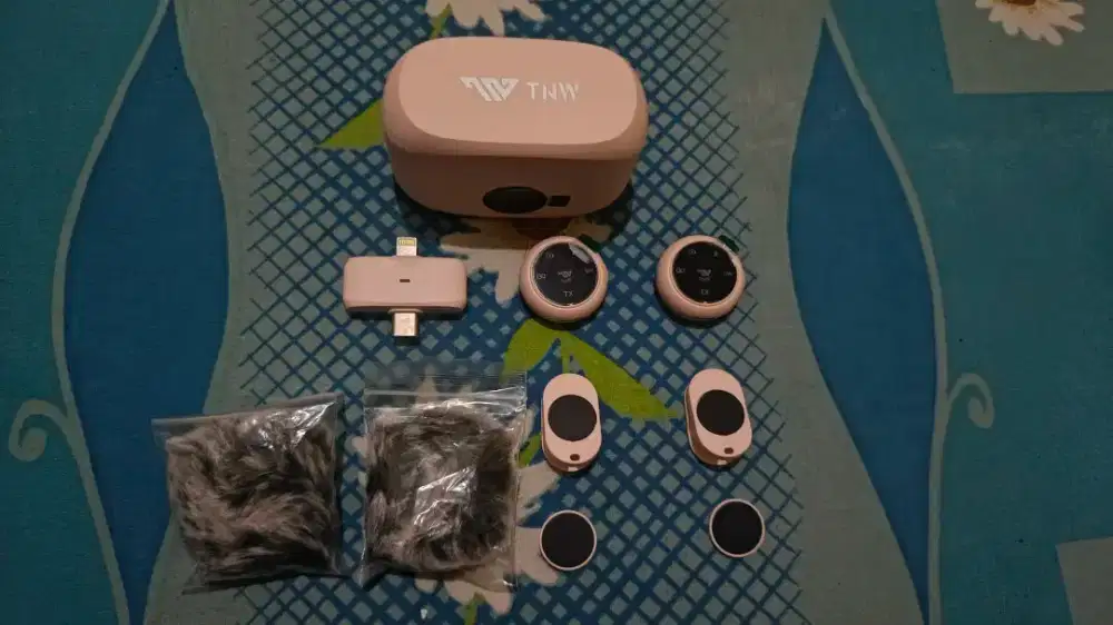 TNW A37 Wireless Microphone 2-In-1 Clip On Mic Magnetic Mikrofon HP