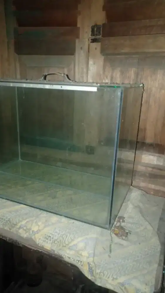 Aquarium Baru lengkap dengan tutup