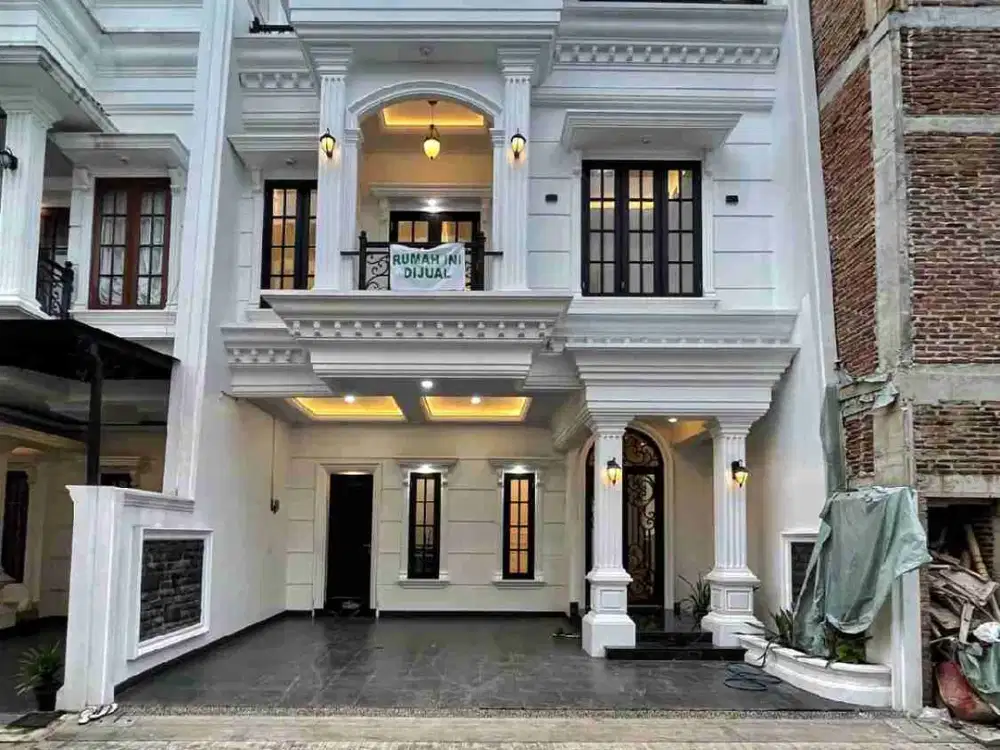 Rumah Mewah Dalam Cluster Dekat Tol Andara Dan Brigif Di Jakarta Selatan