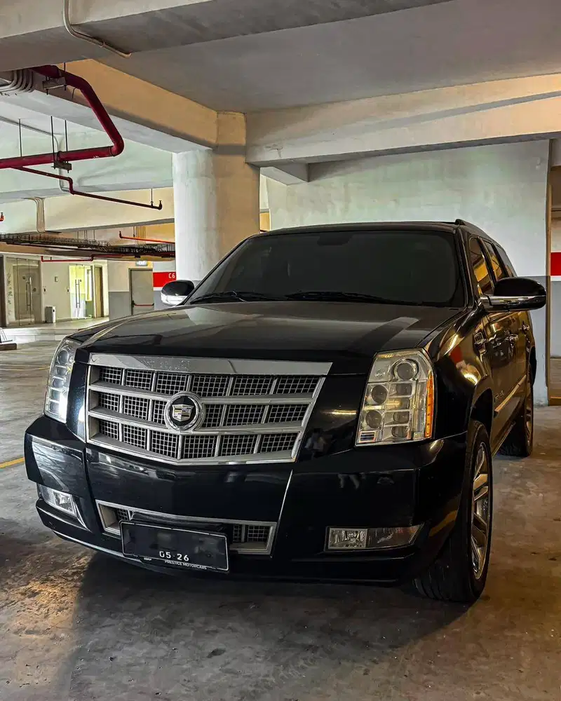 Cadillac Escalade 6.2 Platinium 2010 Black Hitam 2011 2009 Jual Bu