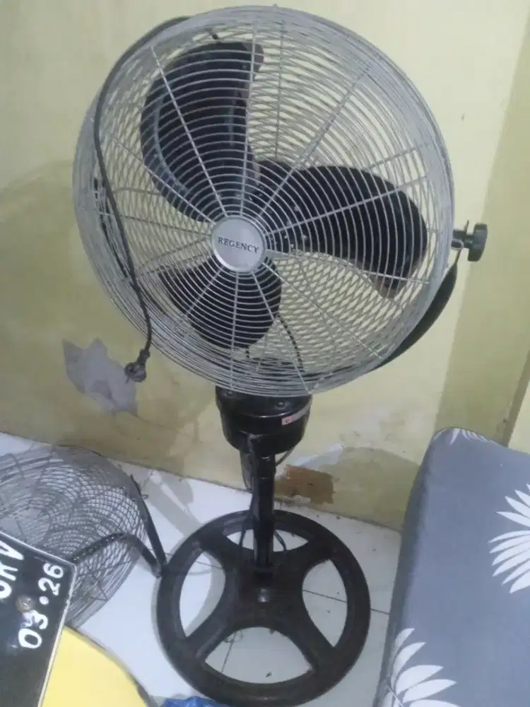 Kipas angin regency 20 inc