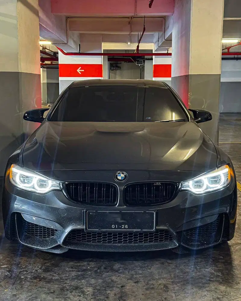 BMW M4 2015 Grey Abu Abu 2016 BMW Bekas 2014 Mobkas dijual Cepat Bu