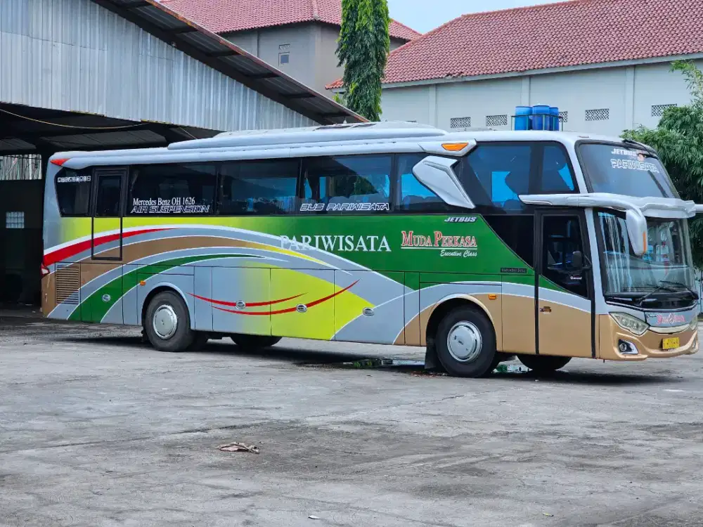Jual Bus Pariwisata