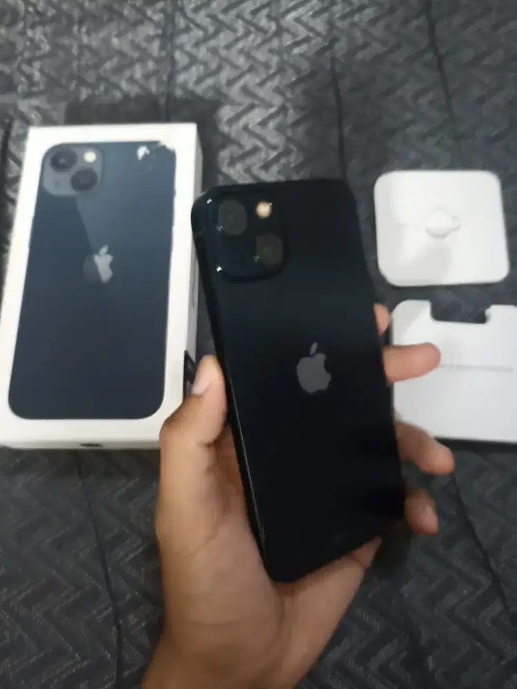 Iphone 13 ibox like new