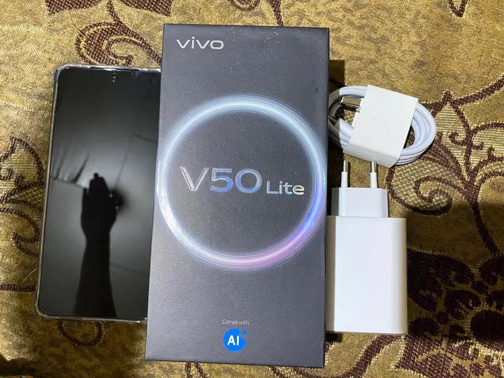 Vivo V50 4G 8/256 Gb Gold