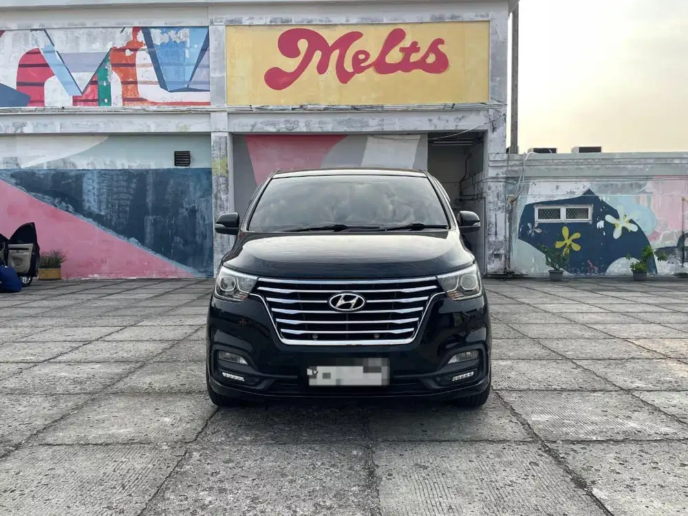 Hyundai H1 2019 royale diesel solar innova
