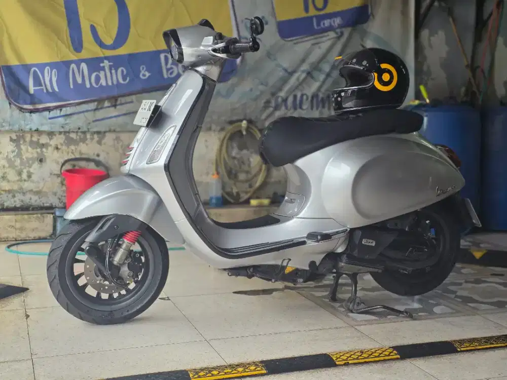 Piagio vespa sprint igets