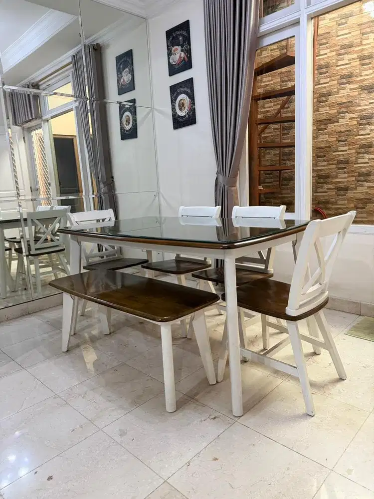 Meja Kursi Makan Set Kayu Informa 6 Seater | Preloved