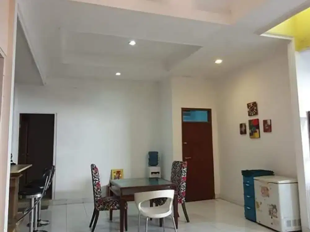 Dijual rumah murah, kondisi butuh renovasi Lokasi di awiligar dekat bali garden