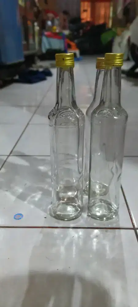 Botol kaca bekas