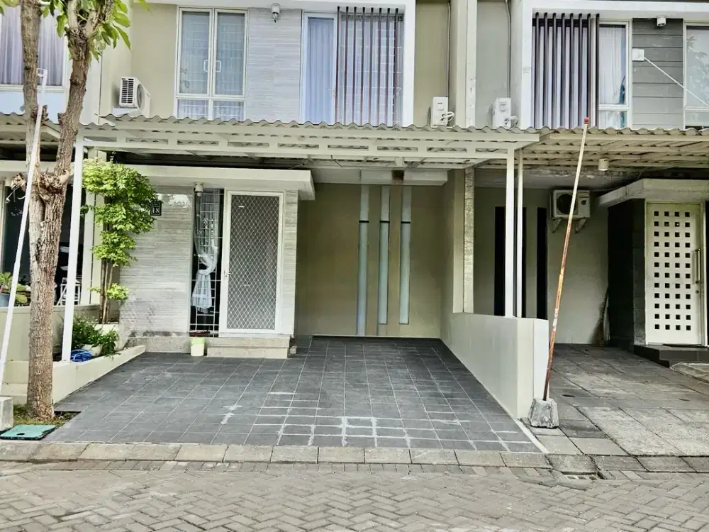 DIJUAL RUMAH THE GREENLAKE CITRALAND 3KT WIYUNG 102m2