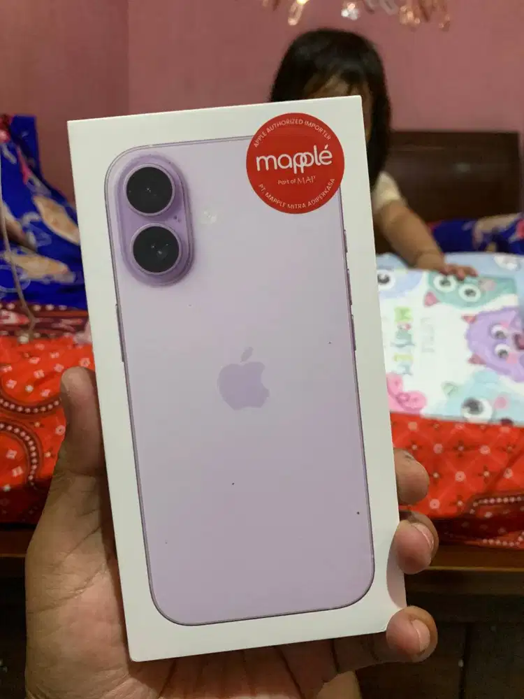 NEW iPhone 17 Basic 256GB Lavender Garansi Resmi Apple Indonesia