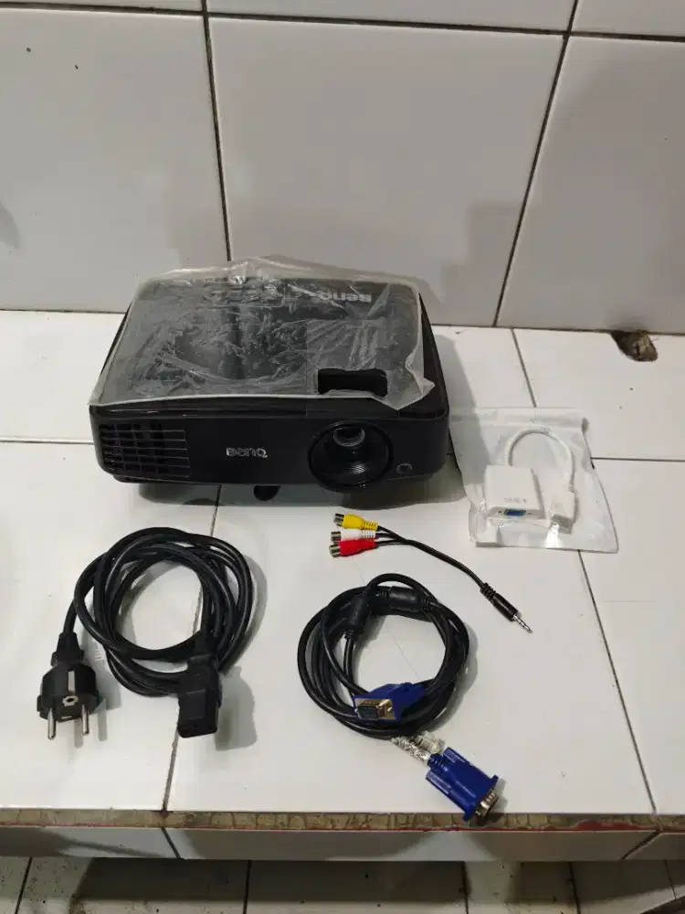 Proyektor Benq MX505 Like New