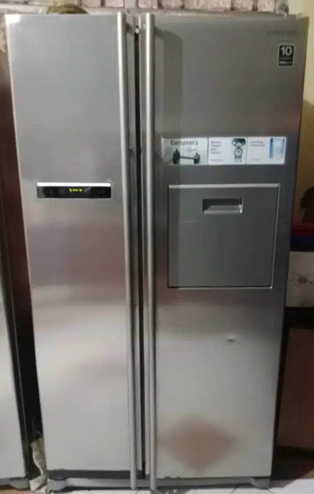 Kulkas SAMSUNG side by side